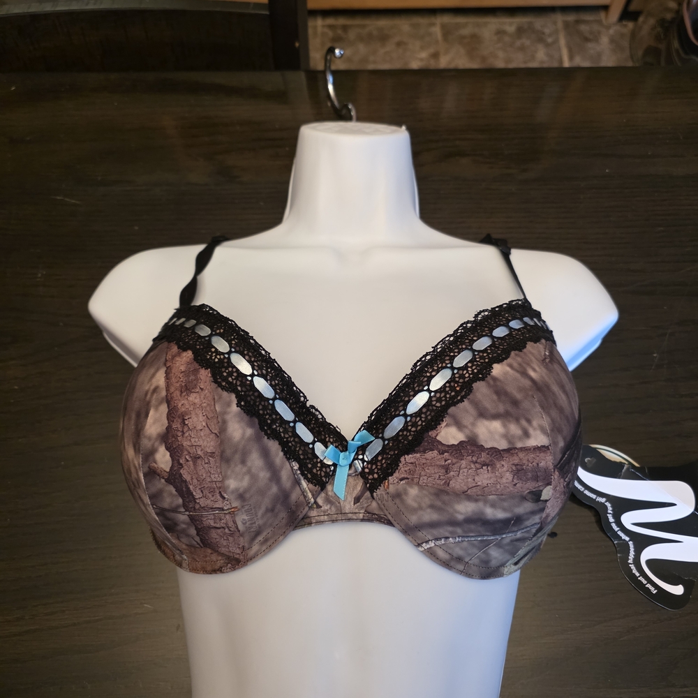 Wilderness Dreams  Camouflage Lace Bra with Blue Bow And Accents Size 38D Nwt